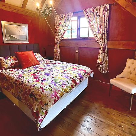 مبيت وإفطار Walton Streamside Country Manor المظهر الخارجي الصورة