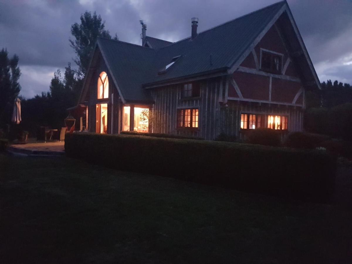 مبيت وإفطار Walton Streamside Country Manor المظهر الخارجي الصورة