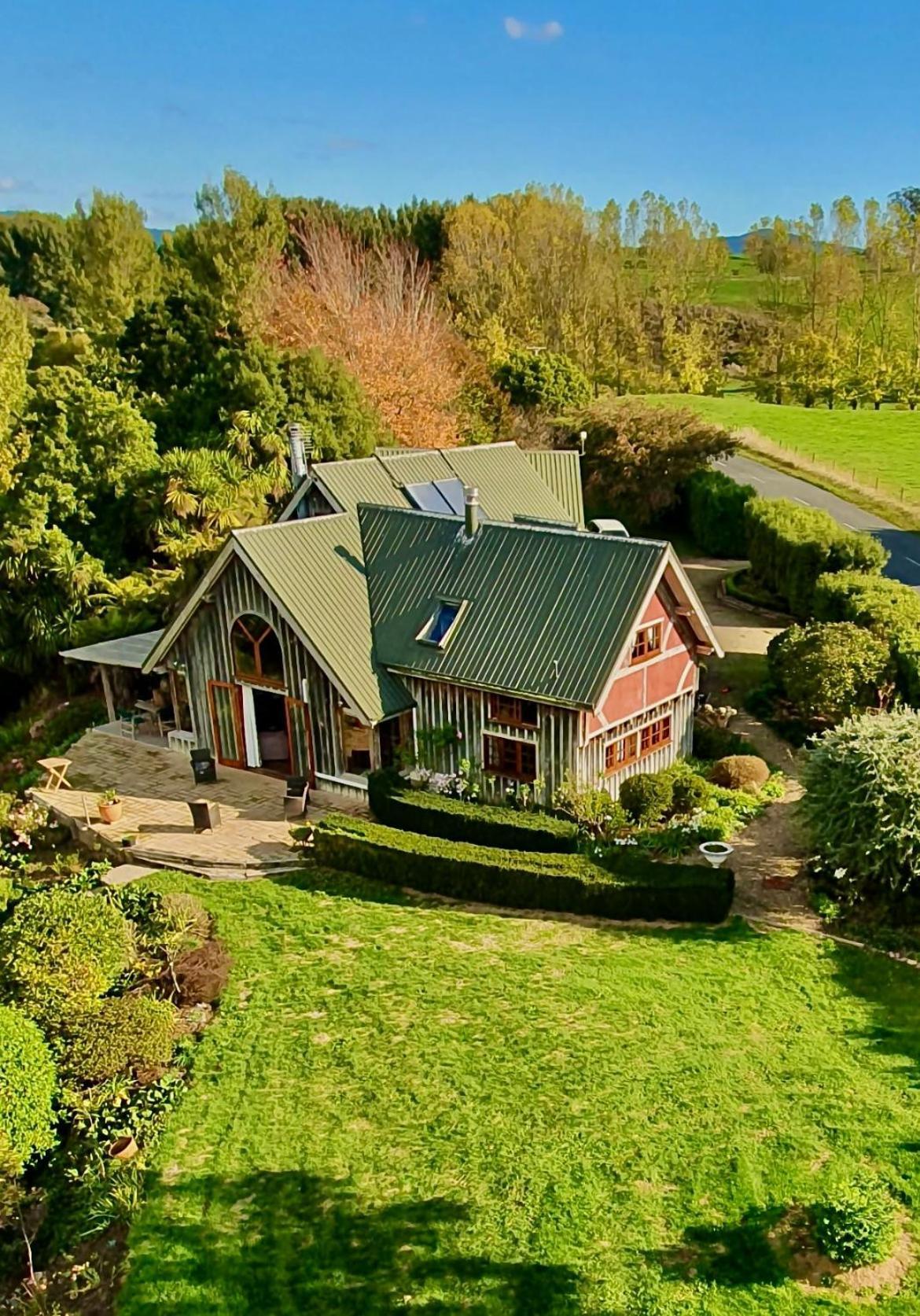 مبيت وإفطار Walton Streamside Country Manor المظهر الخارجي الصورة